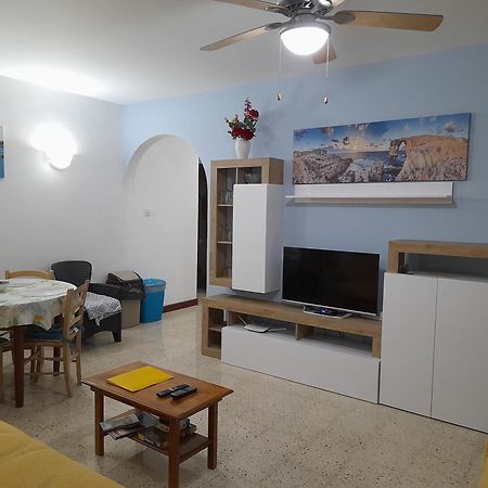 Sunshine Holiday Apartment 4 Next To The Sea セント・ポールズ・ベイ エクステリア 写真