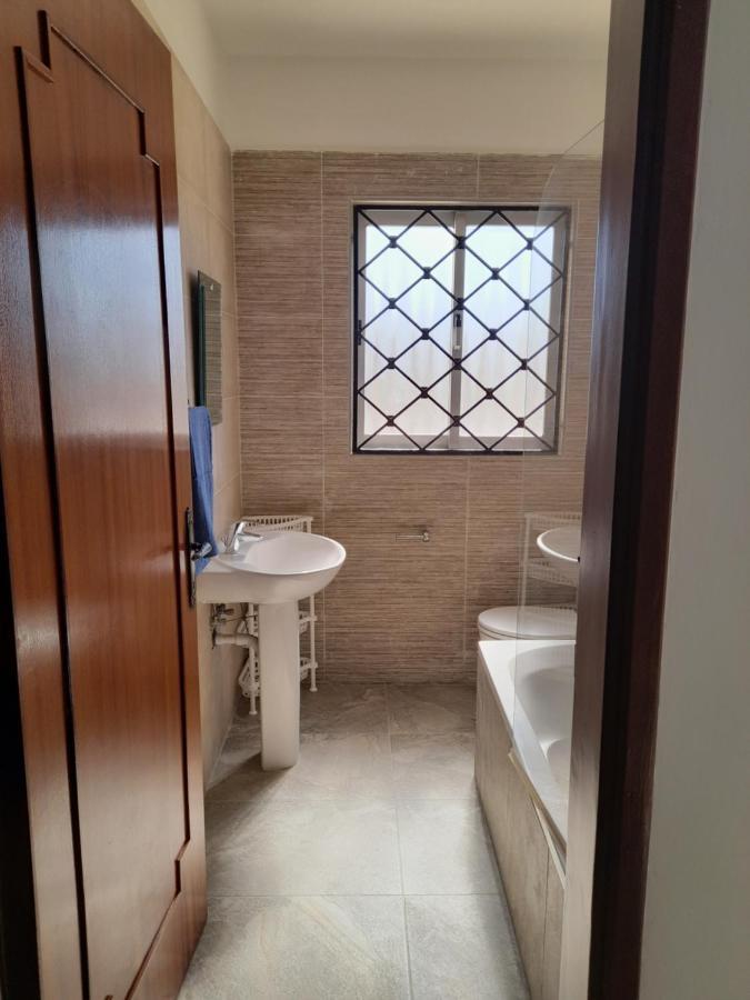 Sunshine Holiday Apartment 4 Next To The Sea セント・ポールズ・ベイ エクステリア 写真
