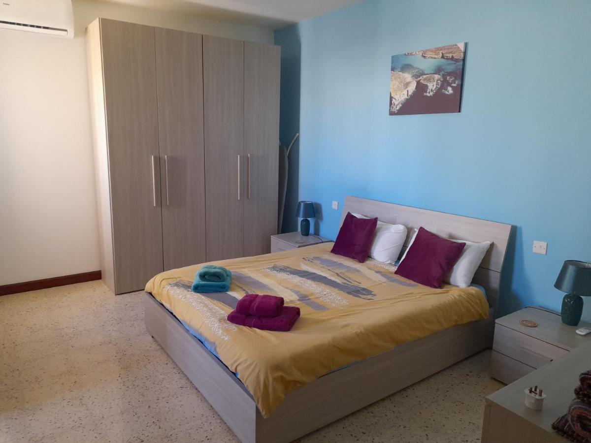 Sunshine Holiday Apartment 4 Next To The Sea セント・ポールズ・ベイ エクステリア 写真